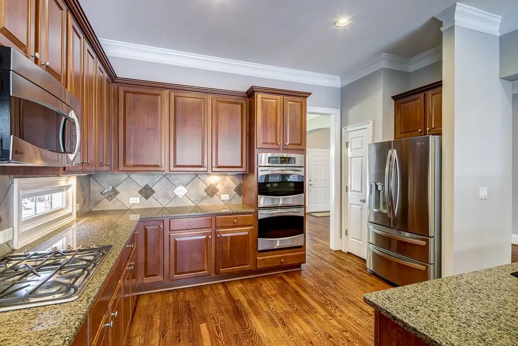 255 Wembley Circle, Atlanta, Georgia 30328, 5 Bedrooms Bedrooms, ,4 BathroomsBathrooms,Residential,Sold,255 Wembley Circle,6569007