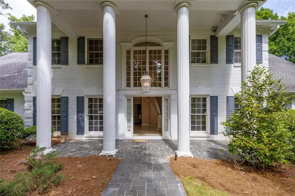 4 Bentley Trace Manor, Atlanta, Georgia 30327, 5 Bedrooms Bedrooms, ,4 BathroomsBathrooms,Residential,Sold,4 Bentley Trace Manor,7059591 4 Bentley Trace Manor, Atlanta, Georgia 30327, 5 Bedrooms Bedrooms, ,4 BathroomsBathrooms,Residential,Sold,4 Bentley Trace Manor,7059591