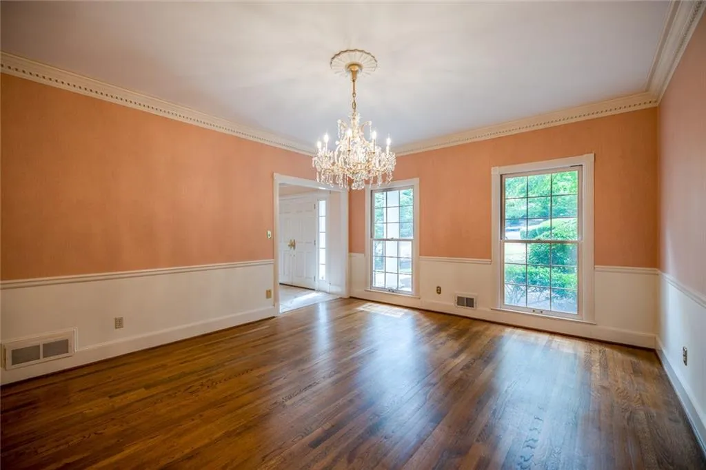 4 Bentley Trace Manor, Atlanta, Georgia 30327, 5 Bedrooms Bedrooms, ,4 BathroomsBathrooms,Residential,Sold,4 Bentley Trace Manor,7059591 4 Bentley Trace Manor, Atlanta, Georgia 30327, 5 Bedrooms Bedrooms, ,4 BathroomsBathrooms,Residential,Sold,4 Bentley Trace Manor,7059591