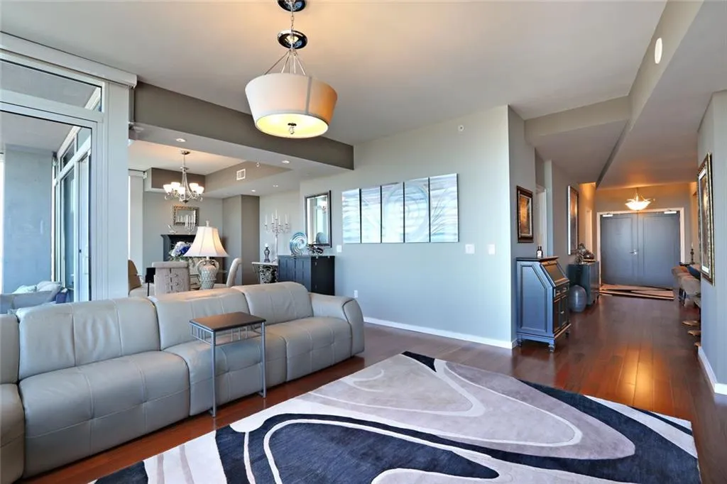 3325 Piedmont Road Ne Unit 2802, Atlanta, Georgia 30305, 3 Bedrooms Bedrooms, ,3 BathroomsBathrooms,Residential,Sold,3325 Piedmont Road Ne Unit 2802,5642334