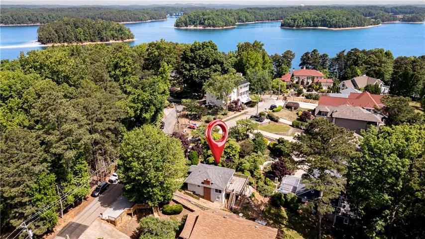 6381 Lakeview Drive, Buford, Georgia 30518