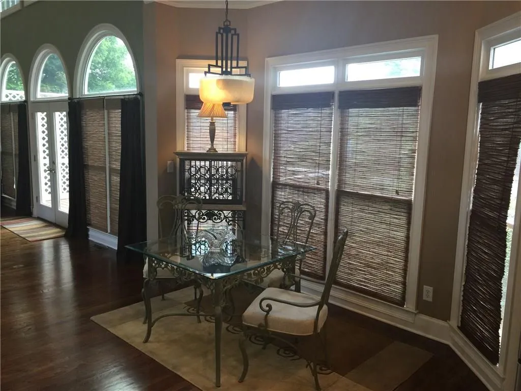 1105 Westbrooke Way Ne, Brookhaven, Georgia 30319, 3 Bedrooms Bedrooms, ,2 BathroomsBathrooms,Residential,Sold,1105 Westbrooke Way Ne,5708135