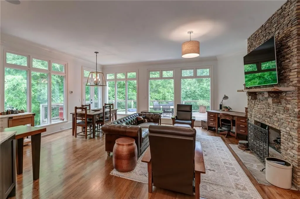 465 Montwicke Chase Nw, Atlanta, Georgia 30327, 5 Bedrooms Bedrooms, ,5 BathroomsBathrooms,Residential,Sold,465 Montwicke Chase Nw,7042635