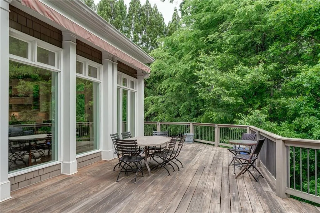 465 Montwicke Chase Nw, Atlanta, Georgia 30327, 5 Bedrooms Bedrooms, ,5 BathroomsBathrooms,Residential,Sold,465 Montwicke Chase Nw,7042635