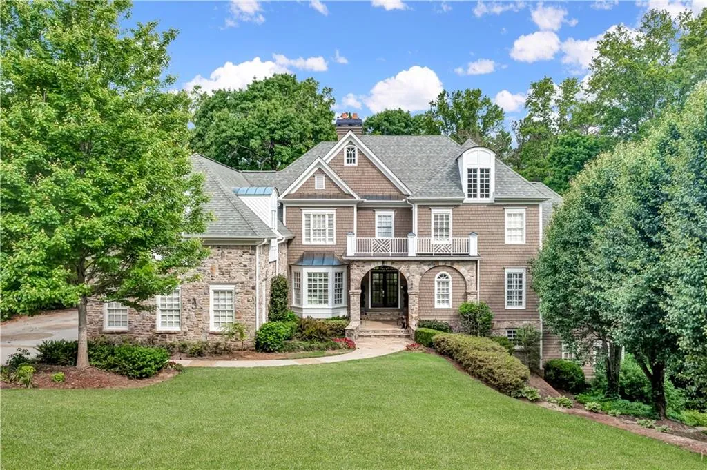 465 Montwicke Chase Nw, Atlanta, Georgia 30327, 5 Bedrooms Bedrooms, ,5 BathroomsBathrooms,Residential,Sold,465 Montwicke Chase Nw,7042635