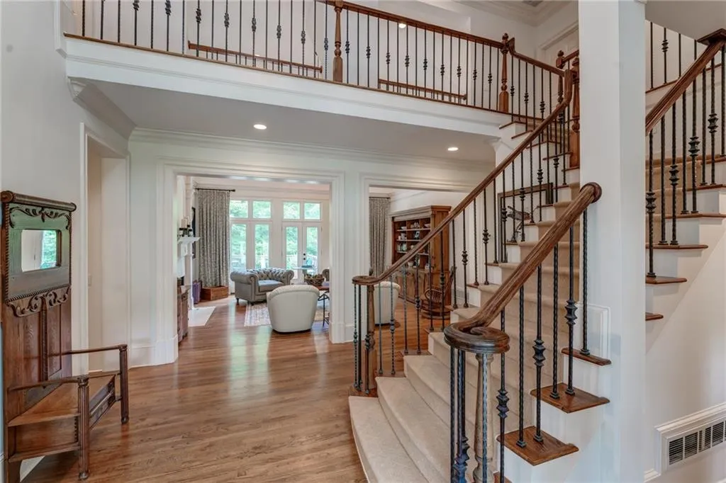 465 Montwicke Chase Nw, Atlanta, Georgia 30327, 5 Bedrooms Bedrooms, ,5 BathroomsBathrooms,Residential,Sold,465 Montwicke Chase Nw,7042635