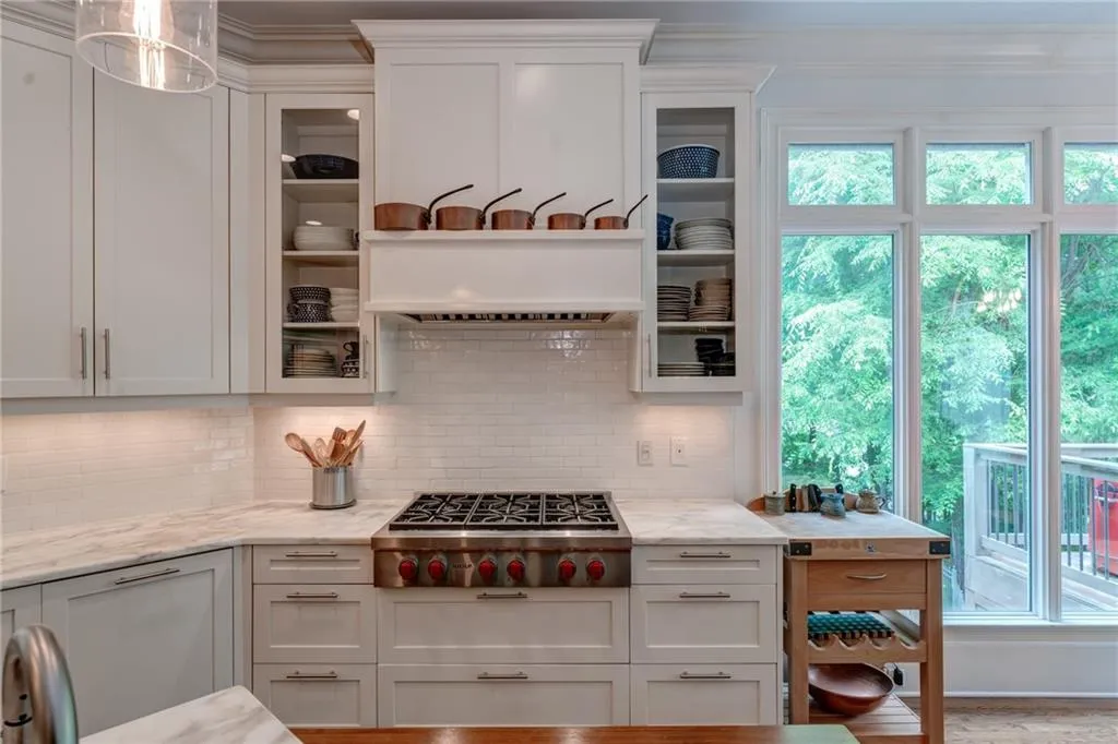 465 Montwicke Chase Nw, Atlanta, Georgia 30327, 5 Bedrooms Bedrooms, ,5 BathroomsBathrooms,Residential,Sold,465 Montwicke Chase Nw,7042635