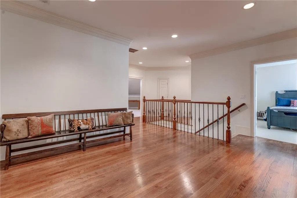 465 Montwicke Chase Nw, Atlanta, Georgia 30327, 5 Bedrooms Bedrooms, ,5 BathroomsBathrooms,Residential,Sold,465 Montwicke Chase Nw,7042635