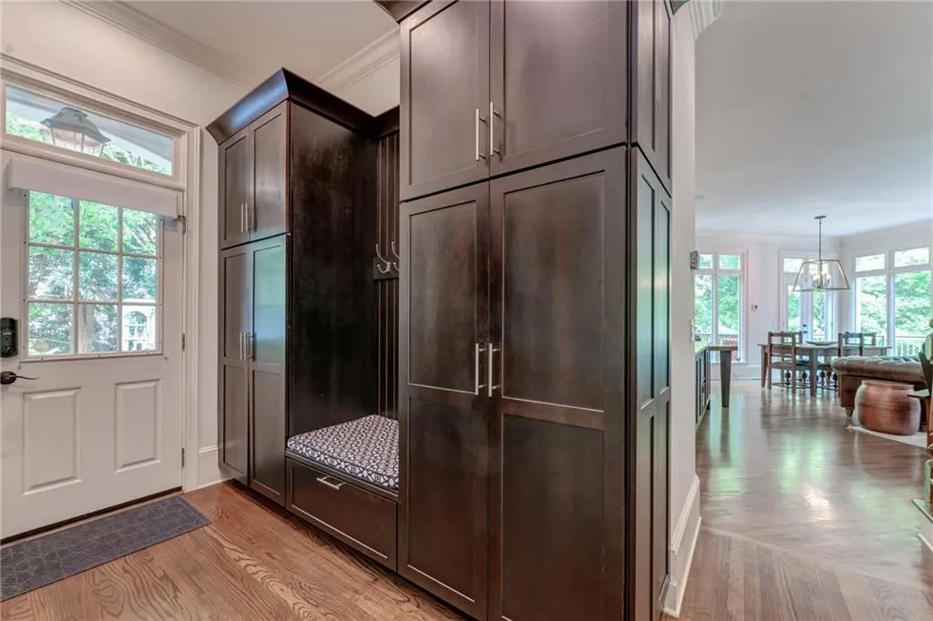 465 Montwicke Chase Nw, Atlanta, Georgia 30327, 5 Bedrooms Bedrooms, ,5 BathroomsBathrooms,Residential,Sold,465 Montwicke Chase Nw,7042635