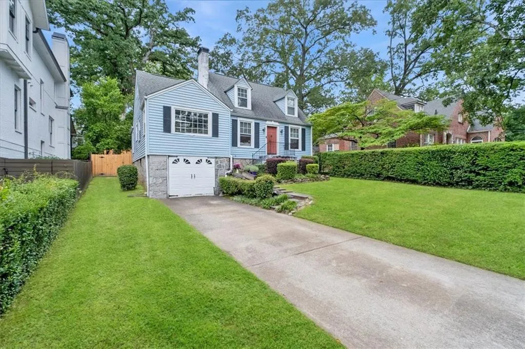2662 Forrest Way Ne, Atlanta, Georgia 30305, 3 Bedrooms Bedrooms, ,1 BathroomBathrooms,Residential,For Sale,2662 Forrest Way Ne,7591680