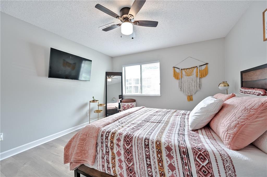 1401 Wingate Way, Sandy Springs, Georgia 30350, 1 Bedroom Bedrooms, ,1 BathroomBathrooms,Residential,Sold,1401 Wingate Way,7251429