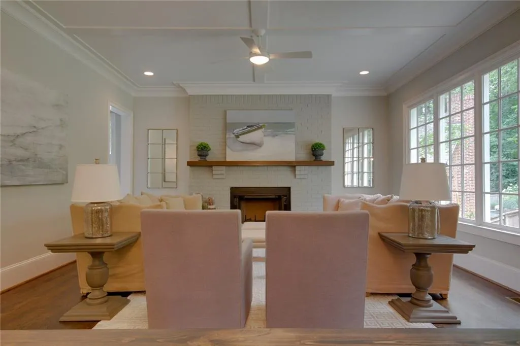 485 Windsor Parkway, Atlanta, Georgia 30342, 5 Bedrooms Bedrooms, ,5 BathroomsBathrooms,Residential,Sold,485 Windsor Parkway,5887060