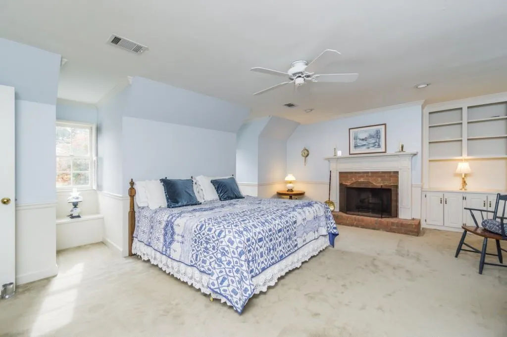 445 Riverhill Drive, Sandy Springs, Georgia 30328, 3 Bedrooms Bedrooms, ,3 BathroomsBathrooms,Residential,Sold,445 Riverhill Drive,6963457 445 Riverhill Drive, Sandy Springs, Georgia 30328, 3 Bedrooms Bedrooms, ,3 BathroomsBathrooms,Residential,Sold,445 Riverhill Drive,6963457