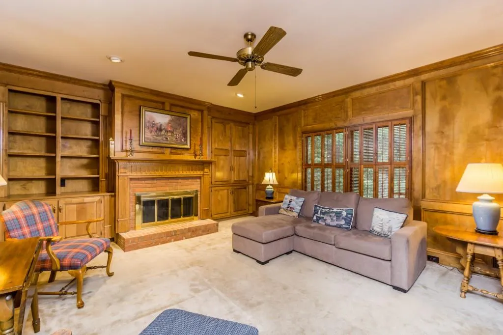 445 Riverhill Drive, Sandy Springs, Georgia 30328, 3 Bedrooms Bedrooms, ,3 BathroomsBathrooms,Residential,Sold,445 Riverhill Drive,6963457 445 Riverhill Drive, Sandy Springs, Georgia 30328, 3 Bedrooms Bedrooms, ,3 BathroomsBathrooms,Residential,Sold,445 Riverhill Drive,6963457