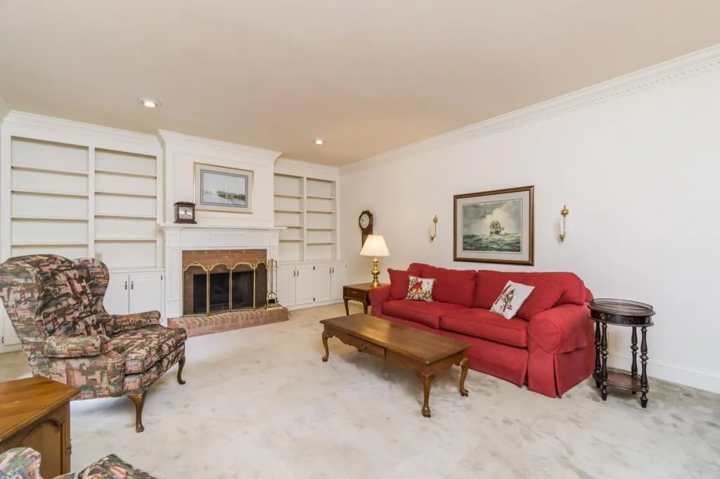 445 Riverhill Drive, Sandy Springs, Georgia 30328, 3 Bedrooms Bedrooms, ,3 BathroomsBathrooms,Residential,Sold,445 Riverhill Drive,6963457 445 Riverhill Drive, Sandy Springs, Georgia 30328, 3 Bedrooms Bedrooms, ,3 BathroomsBathrooms,Residential,Sold,445 Riverhill Drive,6963457