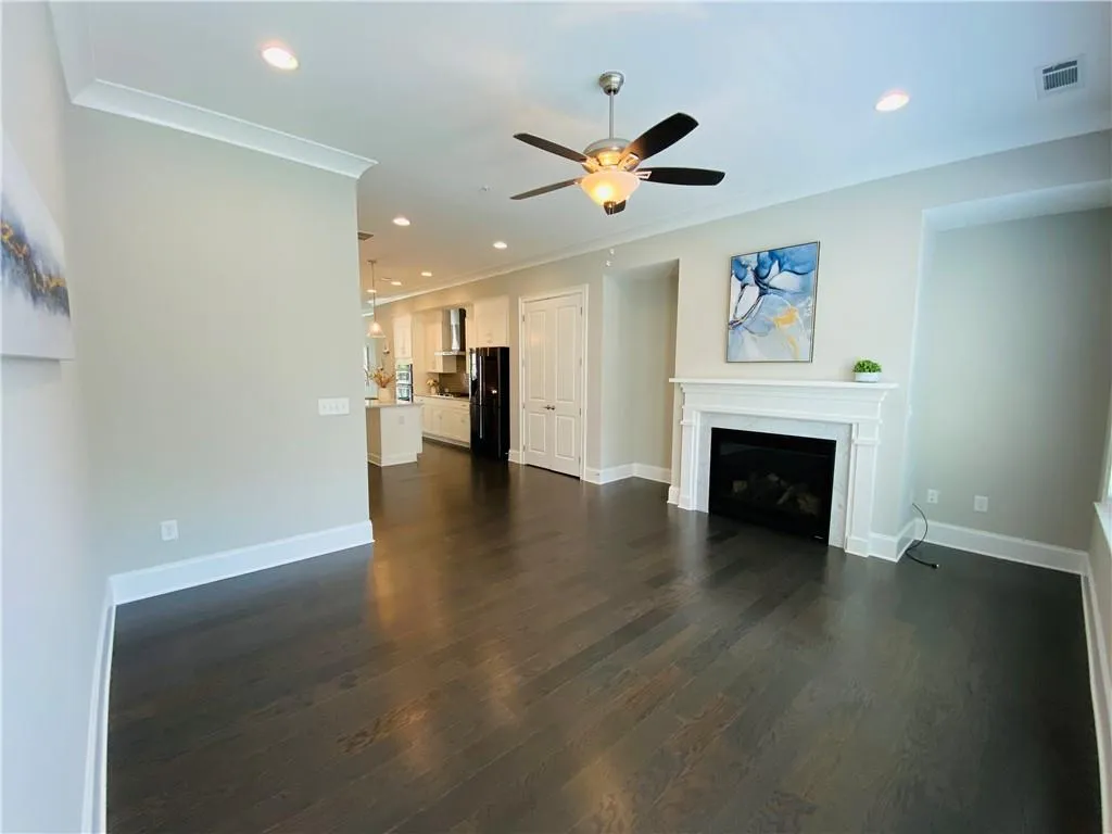 6564 Aria Village Drive Unit 627, Sandy Springs, Georgia 30328, 3 Bedrooms Bedrooms, ,4 BathroomsBathrooms,Residential,Sold,6564 Aria Village Drive Unit 627,7415742