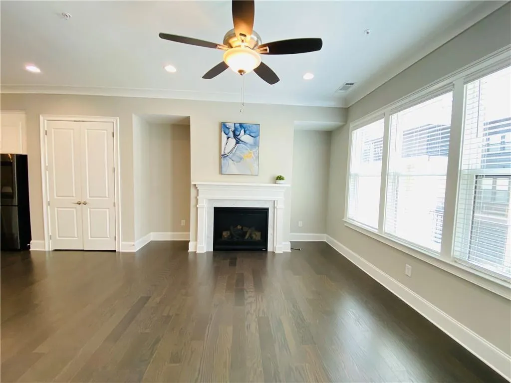 6564 Aria Village Drive Unit 627, Sandy Springs, Georgia 30328, 3 Bedrooms Bedrooms, ,4 BathroomsBathrooms,Residential,Sold,6564 Aria Village Drive Unit 627,7415742