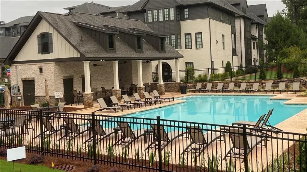 6564 Aria Village Drive Unit 627, Sandy Springs, Georgia 30328, 3 Bedrooms Bedrooms, ,4 BathroomsBathrooms,Residential,Sold,6564 Aria Village Drive Unit 627,7415742