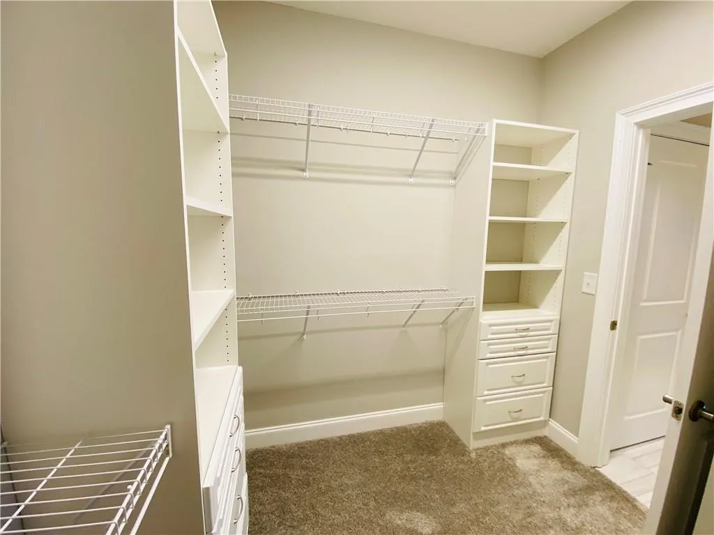 6564 Aria Village Drive Unit 627, Sandy Springs, Georgia 30328, 3 Bedrooms Bedrooms, ,4 BathroomsBathrooms,Residential,Sold,6564 Aria Village Drive Unit 627,7415742