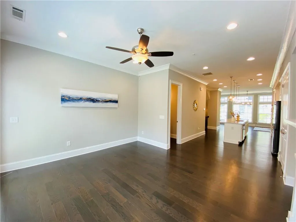 6564 Aria Village Drive Unit 627, Sandy Springs, Georgia 30328, 3 Bedrooms Bedrooms, ,4 BathroomsBathrooms,Residential,Sold,6564 Aria Village Drive Unit 627,7415742