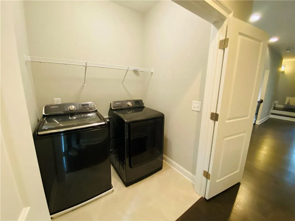 6564 Aria Village Drive Unit 627, Sandy Springs, Georgia 30328, 3 Bedrooms Bedrooms, ,4 BathroomsBathrooms,Residential,Sold,6564 Aria Village Drive Unit 627,7415742