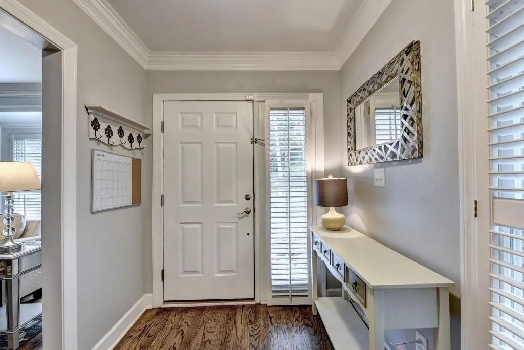 7500 Roswell Road Unit 77, Sandy Springs, Georgia 30350, 3 Bedrooms Bedrooms, ,2 BathroomsBathrooms,Residential,Sold,7500 Roswell Road Unit 77,6792070