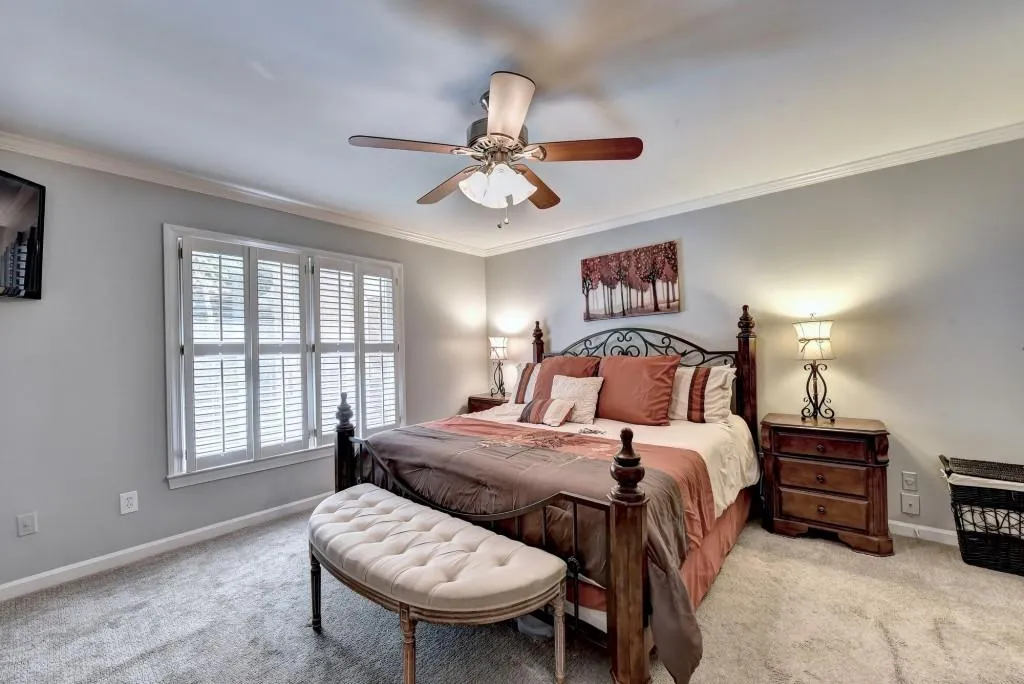 7500 Roswell Road Unit 77, Sandy Springs, Georgia 30350, 3 Bedrooms Bedrooms, ,2 BathroomsBathrooms,Residential,Sold,7500 Roswell Road Unit 77,6792070