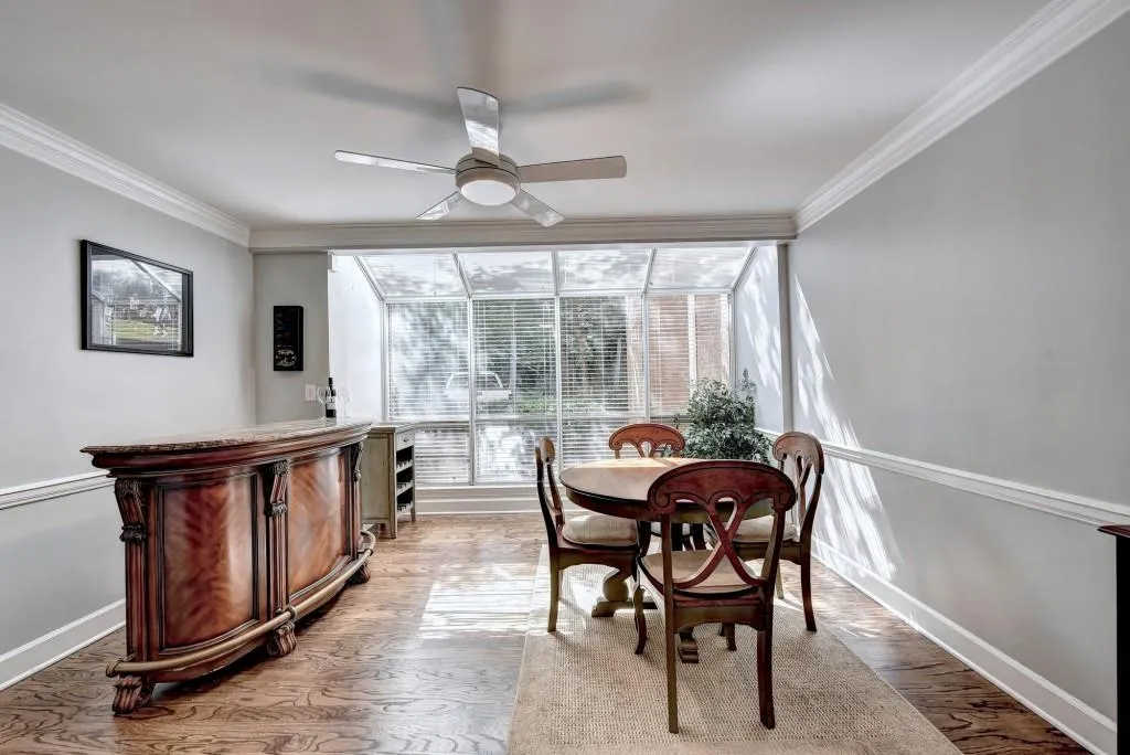 7500 Roswell Road Unit 77, Sandy Springs, Georgia 30350, 3 Bedrooms Bedrooms, ,2 BathroomsBathrooms,Residential,Sold,7500 Roswell Road Unit 77,6792070