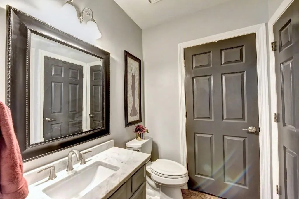 7500 Roswell Road Unit 77, Sandy Springs, Georgia 30350, 3 Bedrooms Bedrooms, ,2 BathroomsBathrooms,Residential,Sold,7500 Roswell Road Unit 77,6792070