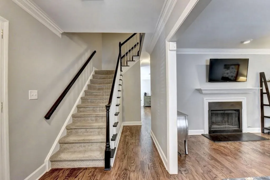 7500 Roswell Road Unit 77, Sandy Springs, Georgia 30350, 3 Bedrooms Bedrooms, ,2 BathroomsBathrooms,Residential,Sold,7500 Roswell Road Unit 77,6792070