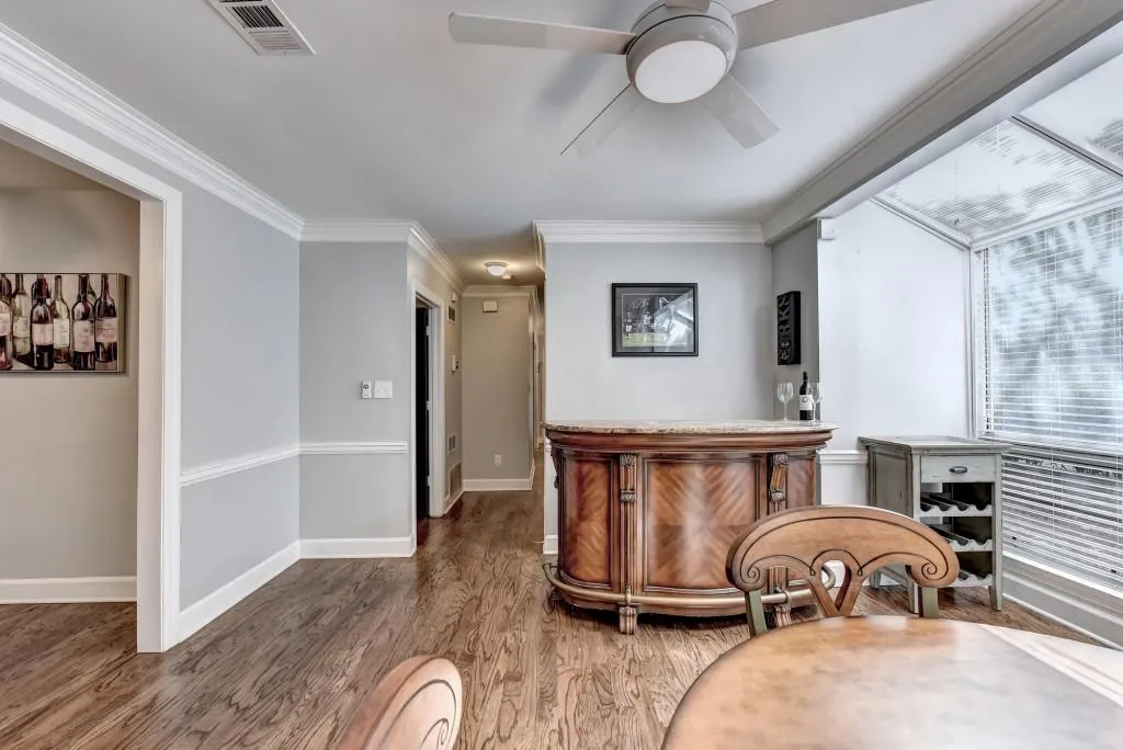 7500 Roswell Road Unit 77, Sandy Springs, Georgia 30350, 3 Bedrooms Bedrooms, ,2 BathroomsBathrooms,Residential,Sold,7500 Roswell Road Unit 77,6792070