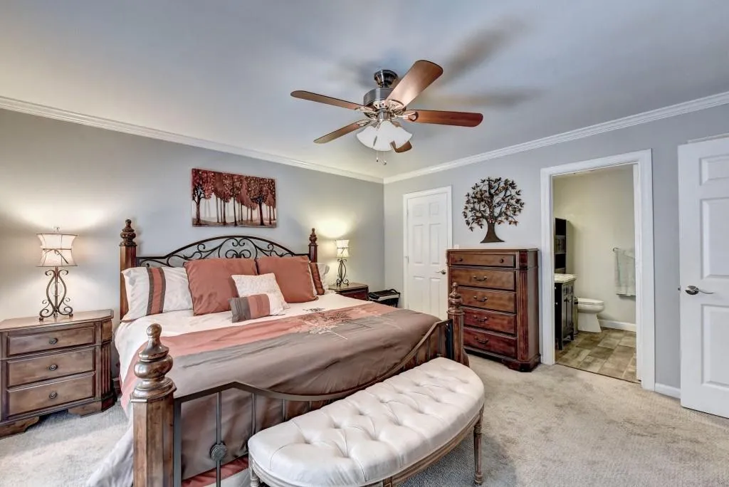 7500 Roswell Road Unit 77, Sandy Springs, Georgia 30350, 3 Bedrooms Bedrooms, ,2 BathroomsBathrooms,Residential,Sold,7500 Roswell Road Unit 77,6792070