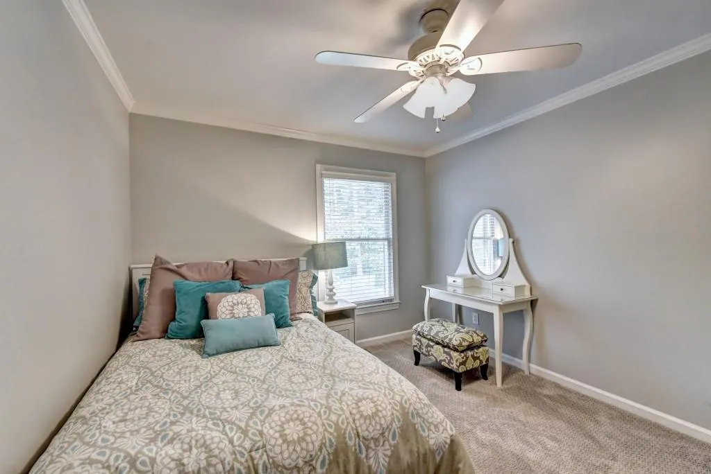 7500 Roswell Road Unit 77, Sandy Springs, Georgia 30350, 3 Bedrooms Bedrooms, ,2 BathroomsBathrooms,Residential,Sold,7500 Roswell Road Unit 77,6792070