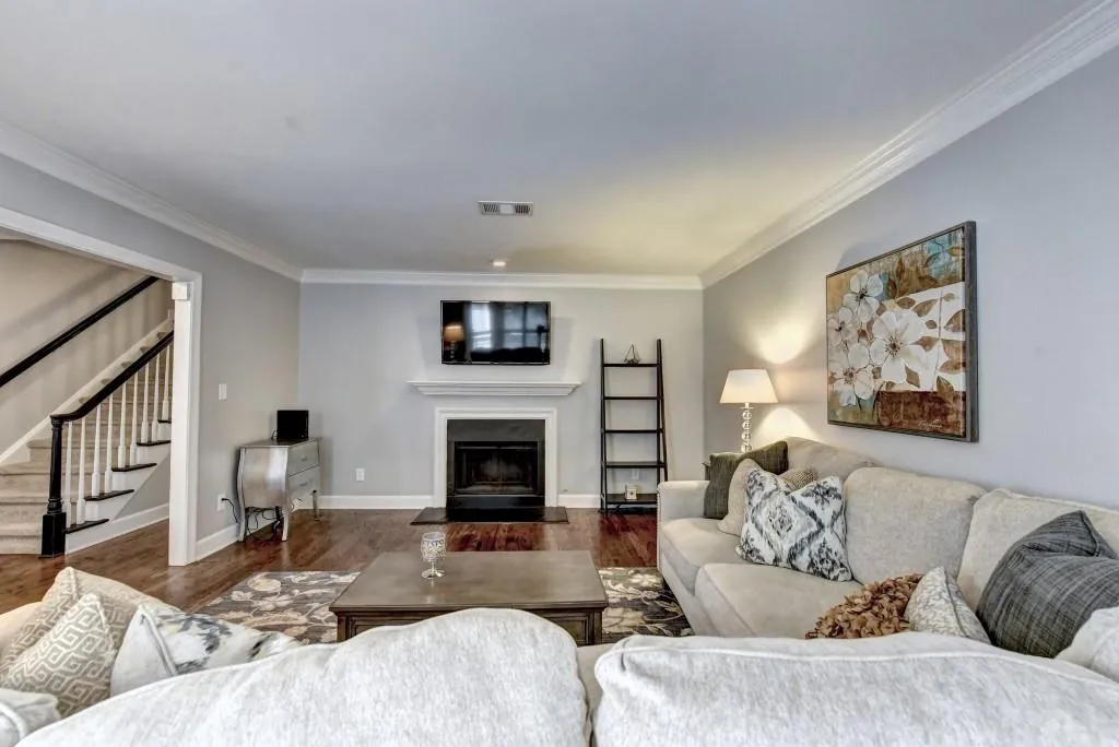 7500 Roswell Road Unit 77, Sandy Springs, Georgia 30350, 3 Bedrooms Bedrooms, ,2 BathroomsBathrooms,Residential,Sold,7500 Roswell Road Unit 77,6792070
