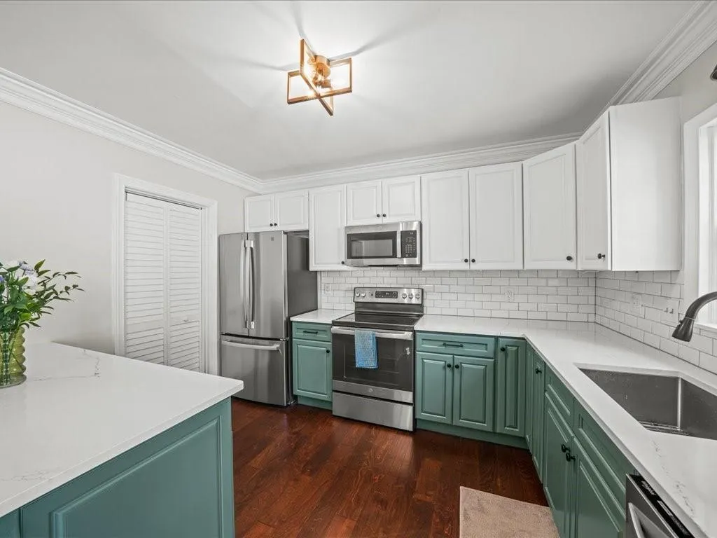 50 Mount Vernon Circle, Atlanta, Georgia 30338, 2 Bedrooms Bedrooms, ,2 BathroomsBathrooms,Residential,For Sale,50 Mount Vernon Circle,7700855