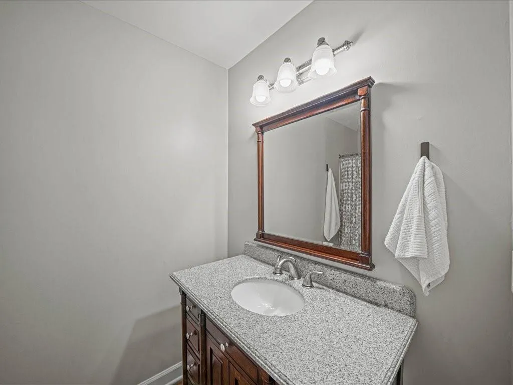 50 Mount Vernon Circle, Atlanta, Georgia 30338, 2 Bedrooms Bedrooms, ,2 BathroomsBathrooms,Residential,For Sale,50 Mount Vernon Circle,7700855