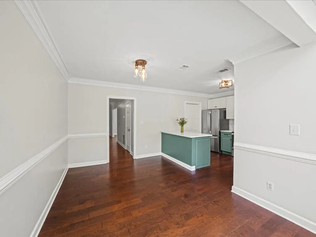 50 Mount Vernon Circle, Atlanta, Georgia 30338, 2 Bedrooms Bedrooms, ,2 BathroomsBathrooms,Residential,For Sale,50 Mount Vernon Circle,7700855