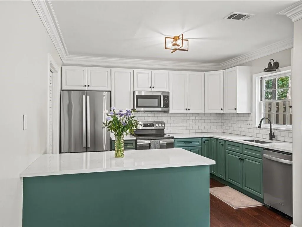 50 Mount Vernon Circle, Atlanta, Georgia 30338, 2 Bedrooms Bedrooms, ,2 BathroomsBathrooms,Residential,For Sale,50 Mount Vernon Circle,7700855