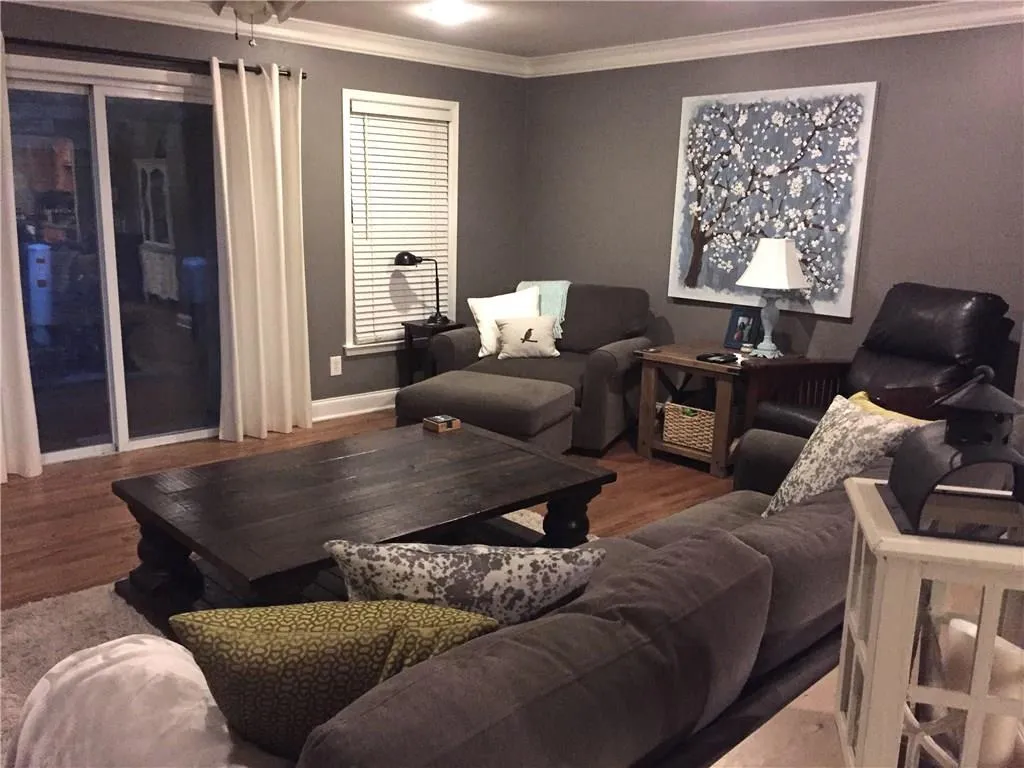 182 Peachtree Hollow Court Unit 2, Atlanta, Georgia 30328, 2 Bedrooms Bedrooms, ,2 BathroomsBathrooms,Residential,Sold,182 Peachtree Hollow Court Unit 2,5758162 182 Peachtree Hollow Court Unit 2, Atlanta, Georgia 30328, 2 Bedrooms Bedrooms, ,2 BathroomsBathrooms,Residential,Sold,182 Peachtree Hollow Court Unit 2,5758162