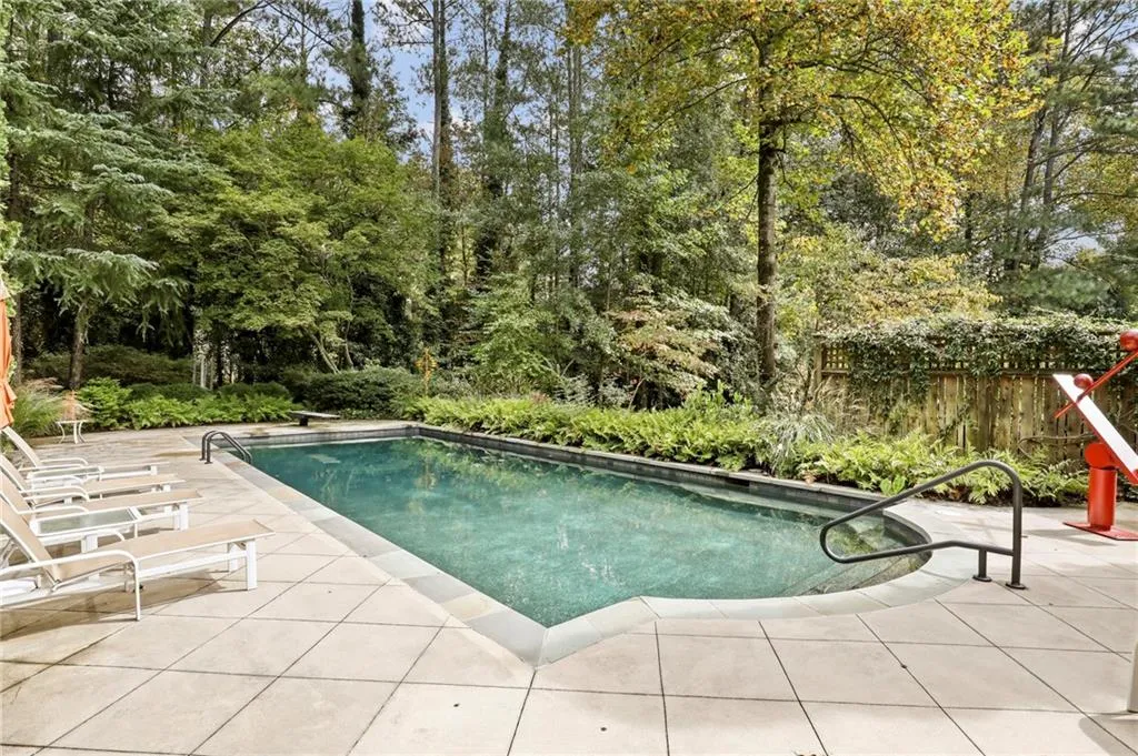 310 Lighthouse Point, Atlanta, Georgia 30328, 4 Bedrooms Bedrooms, ,4 BathroomsBathrooms,Residential,Sold,310 Lighthouse Point,6810198