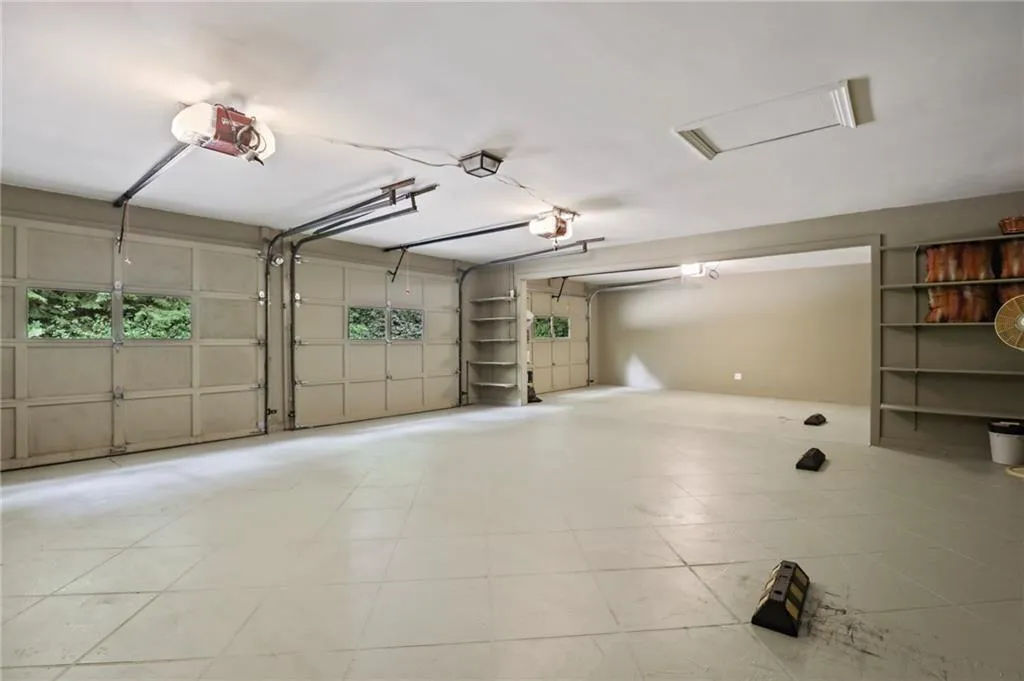 310 Lighthouse Point, Atlanta, Georgia 30328, 4 Bedrooms Bedrooms, ,4 BathroomsBathrooms,Residential,Sold,310 Lighthouse Point,6810198