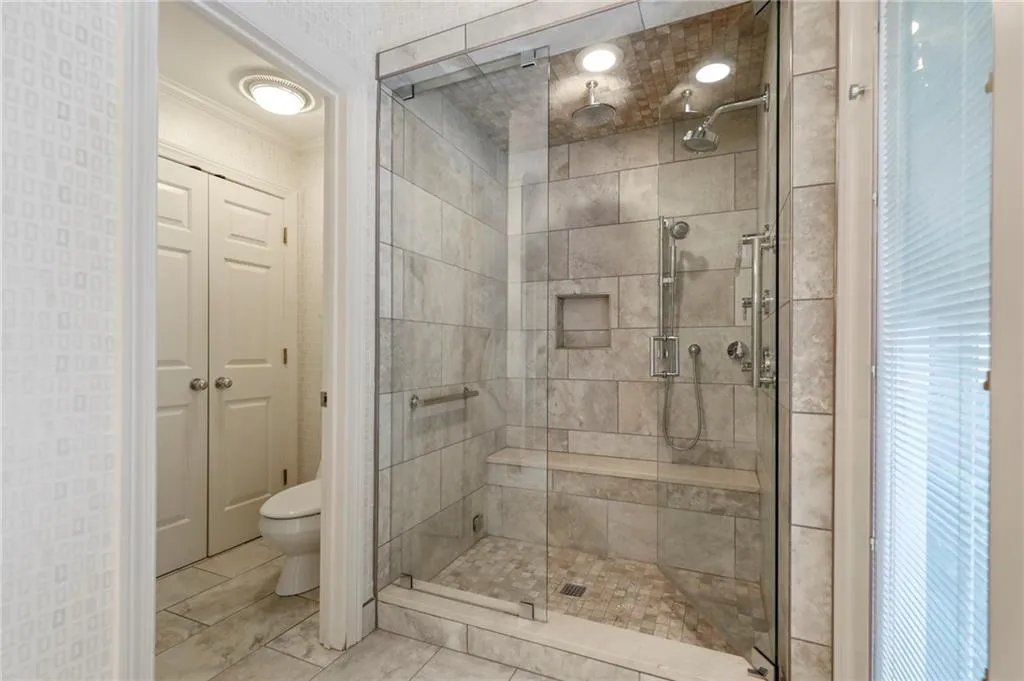 310 Lighthouse Point, Atlanta, Georgia 30328, 4 Bedrooms Bedrooms, ,4 BathroomsBathrooms,Residential,Sold,310 Lighthouse Point,6810198