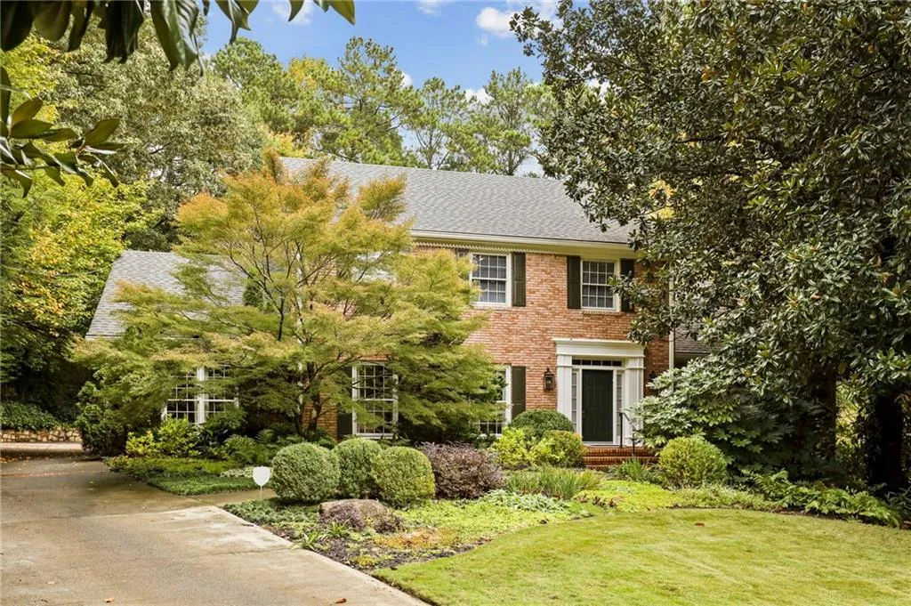 310 Lighthouse Point, Atlanta, Georgia 30328, 4 Bedrooms Bedrooms, ,4 BathroomsBathrooms,Residential,Sold,310 Lighthouse Point,6810198
