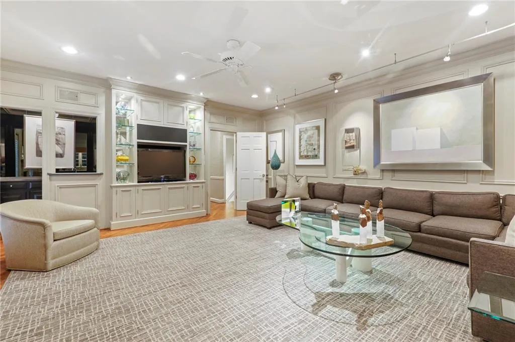 310 Lighthouse Point, Atlanta, Georgia 30328, 4 Bedrooms Bedrooms, ,4 BathroomsBathrooms,Residential,Sold,310 Lighthouse Point,6810198