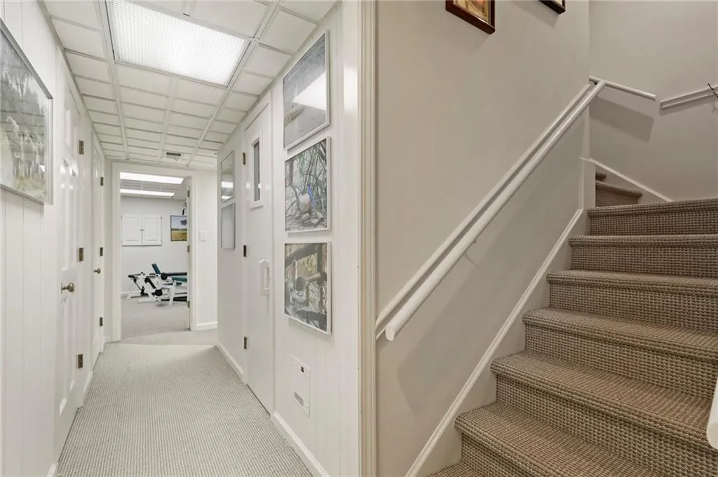 310 Lighthouse Point, Atlanta, Georgia 30328, 4 Bedrooms Bedrooms, ,4 BathroomsBathrooms,Residential,Sold,310 Lighthouse Point,6810198