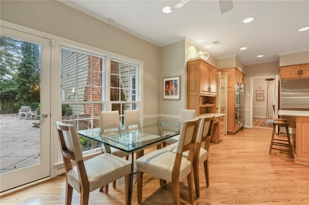 310 Lighthouse Point, Atlanta, Georgia 30328, 4 Bedrooms Bedrooms, ,4 BathroomsBathrooms,Residential,Sold,310 Lighthouse Point,6810198