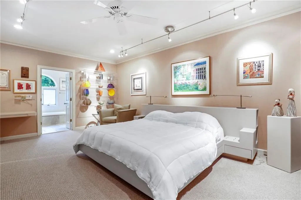 310 Lighthouse Point, Atlanta, Georgia 30328, 4 Bedrooms Bedrooms, ,4 BathroomsBathrooms,Residential,Sold,310 Lighthouse Point,6810198