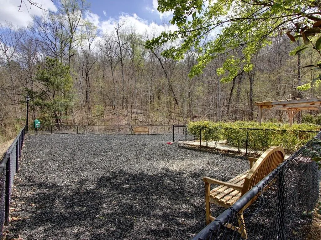 200 River Vista Drive Unit 220, Atlanta, Georgia 30339, 2 Bedrooms Bedrooms, ,2 BathroomsBathrooms,Residential,Sold,200 River Vista Drive Unit 220,5824133