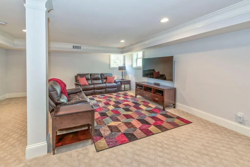 248 Tara Trail, Atlanta, Georgia 30327, 4 Bedrooms Bedrooms, ,3 BathroomsBathrooms,Residential,Sold,248 Tara Trail,5666979