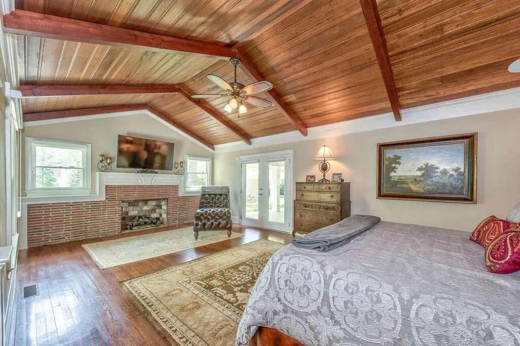 248 Tara Trail, Atlanta, Georgia 30327, 4 Bedrooms Bedrooms, ,3 BathroomsBathrooms,Residential,Sold,248 Tara Trail,5666979